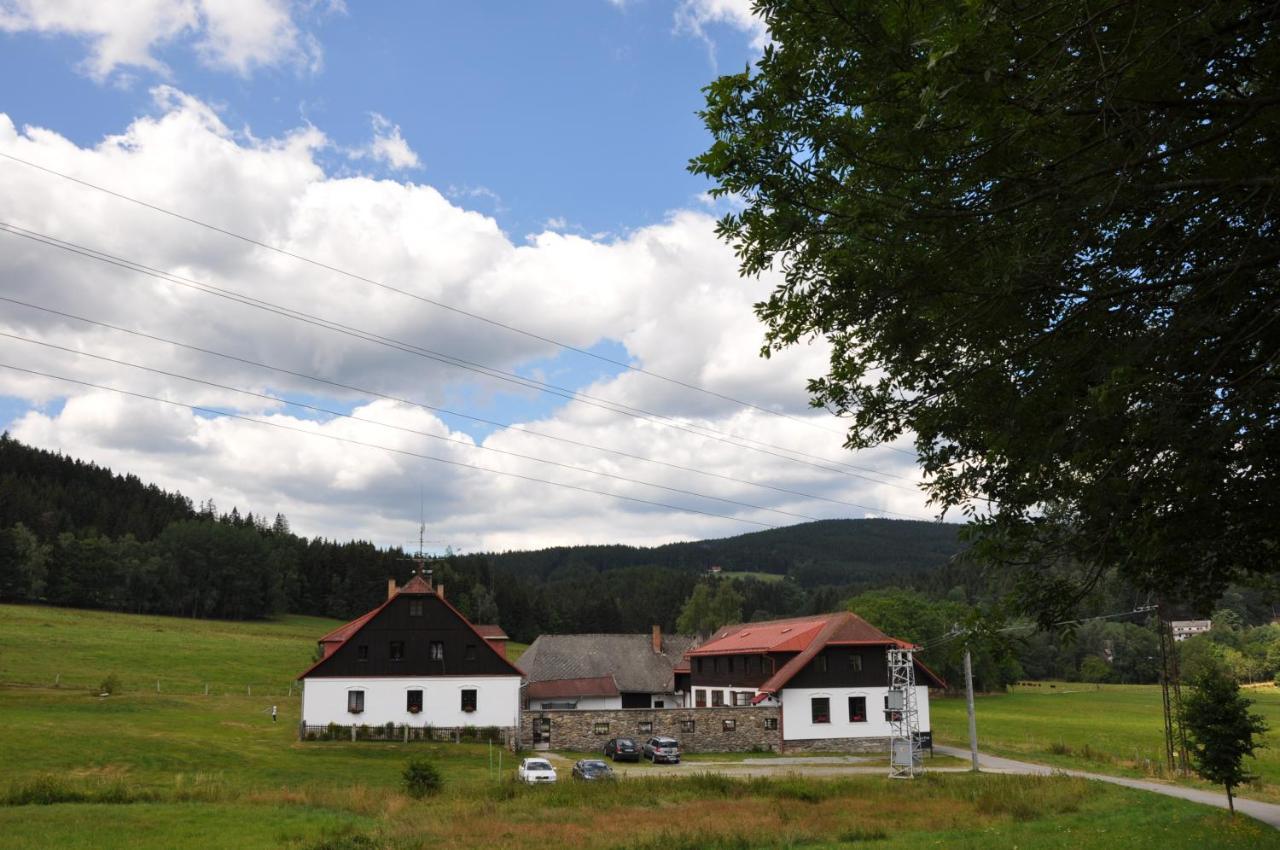 Bauru Dvur Hotell Zdíkov Exteriör bild